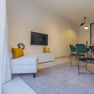 apartamento-vialia-malaga.1costadelsol.com/
